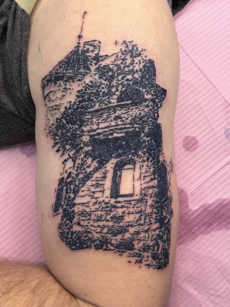 Screenshot Castle Ruin Tattoo